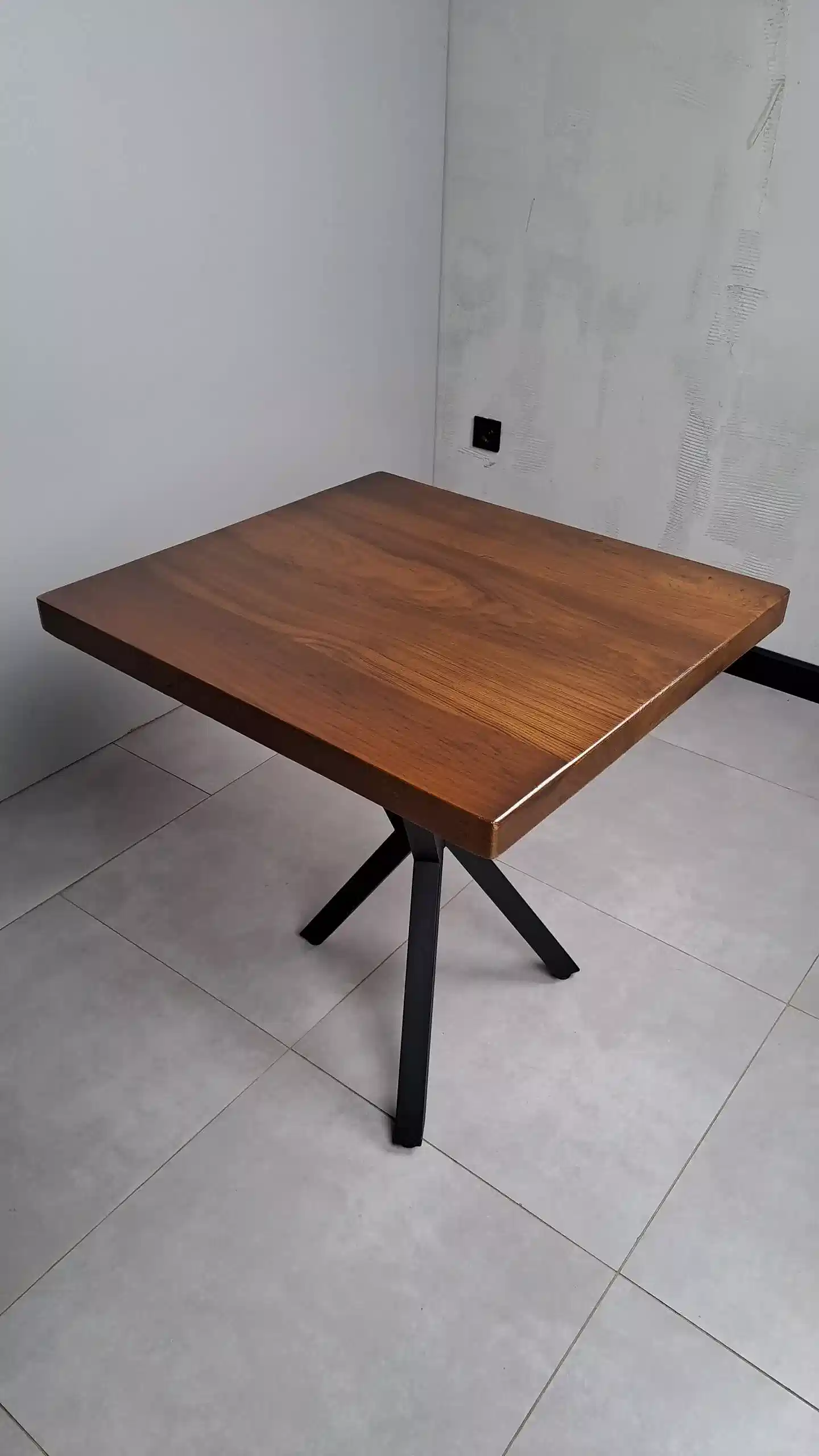 Ceviz Cafe Masa (Düz Kenarlı) - Görsel 2