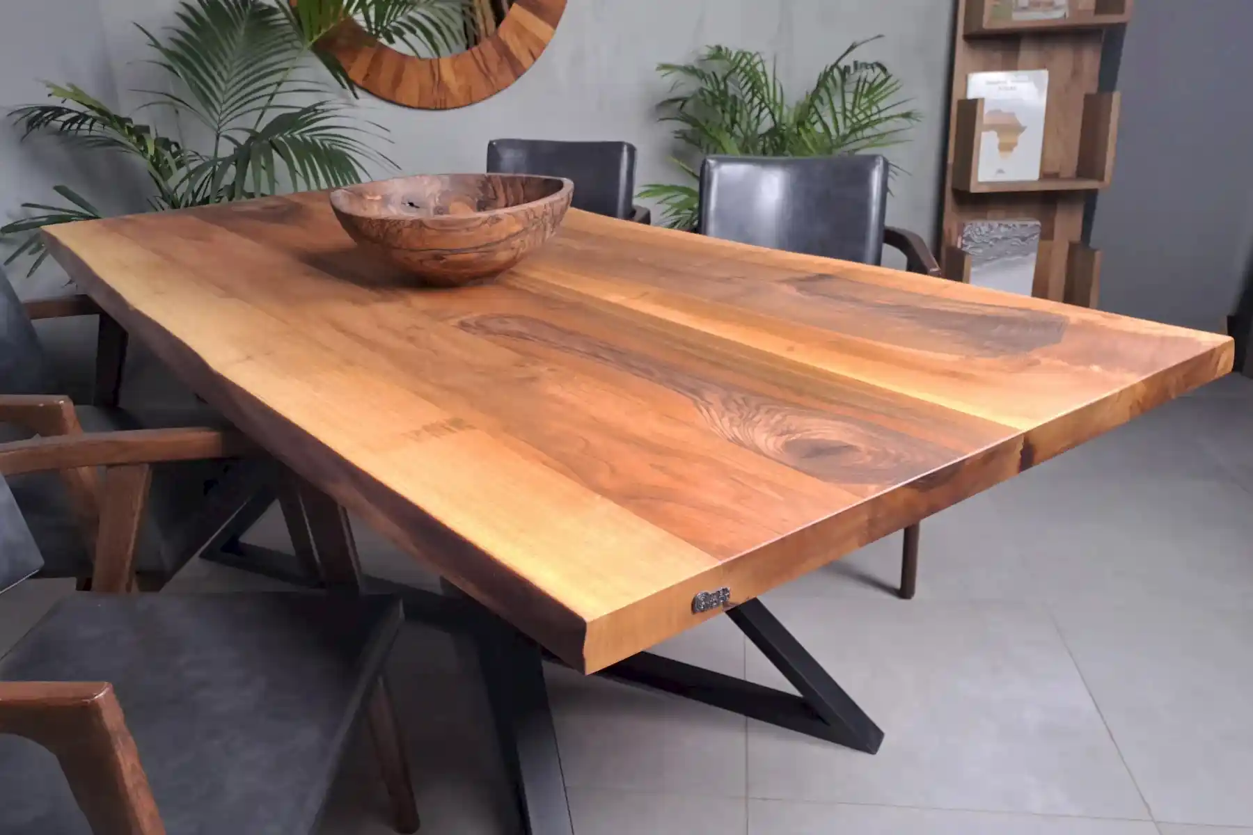 Ceviz Doğal Kenarlı Masa - Görsel 11