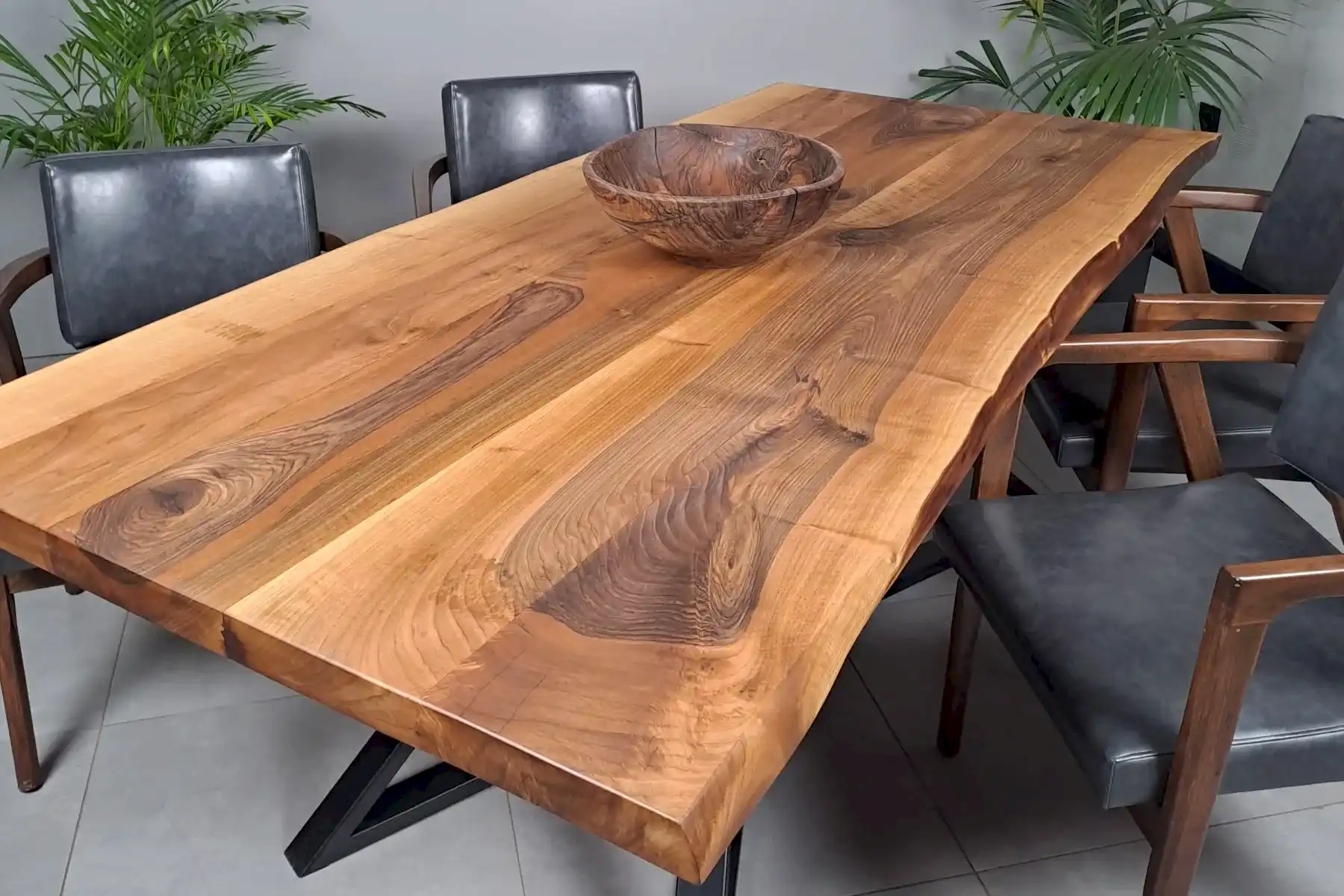 Ceviz Doğal Kenarlı Masa - Görsel 12