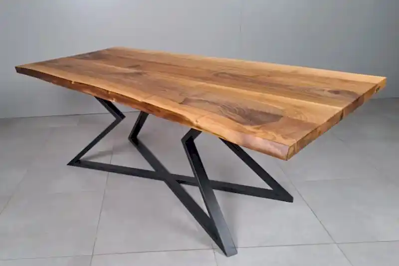 Ceviz Doğal Kenarlı Masa