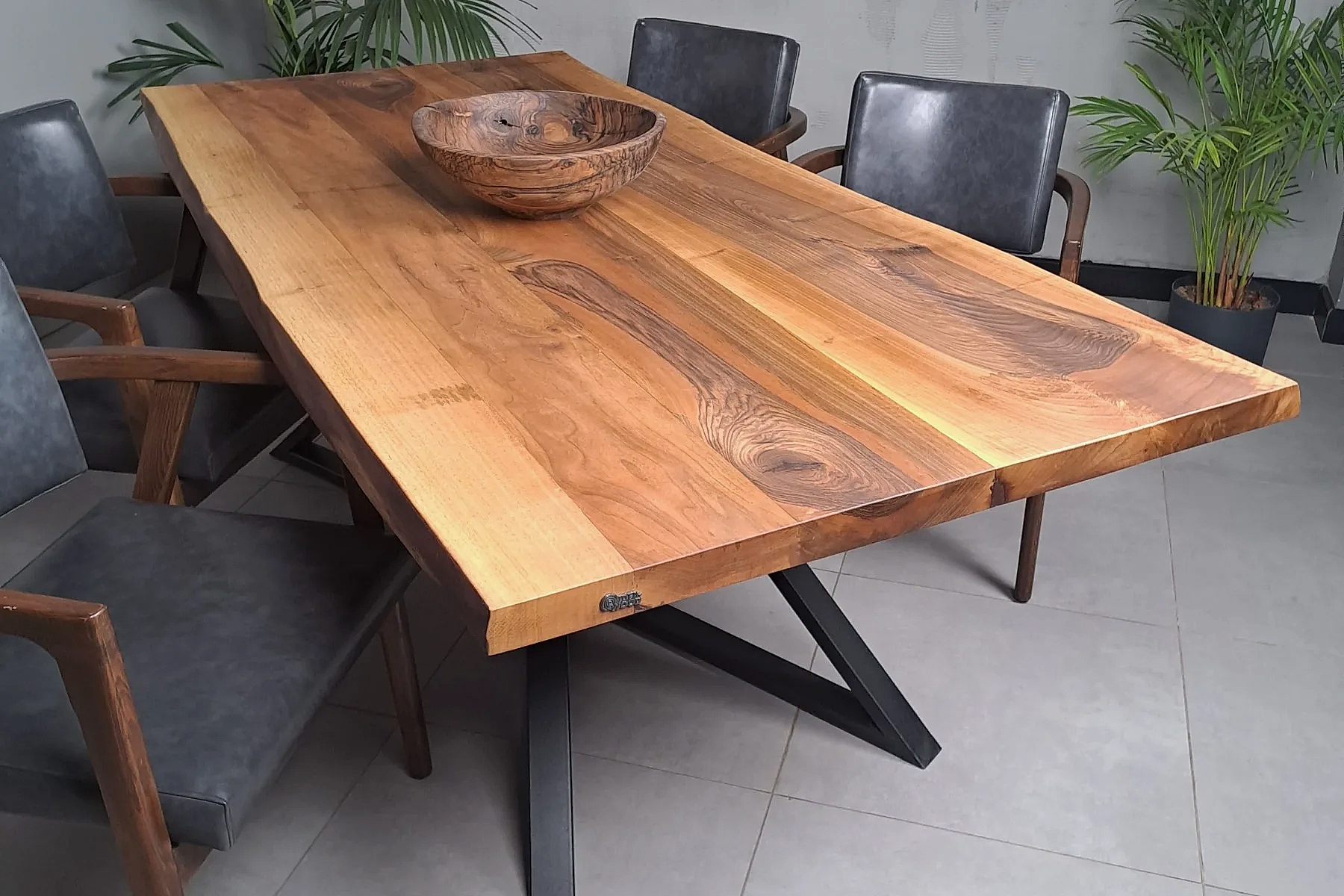 Ceviz Doğal Kenarlı Masa - Görsel 7