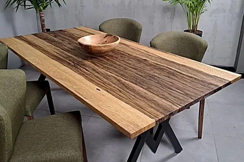 Frake Düz Kenarlı Masa