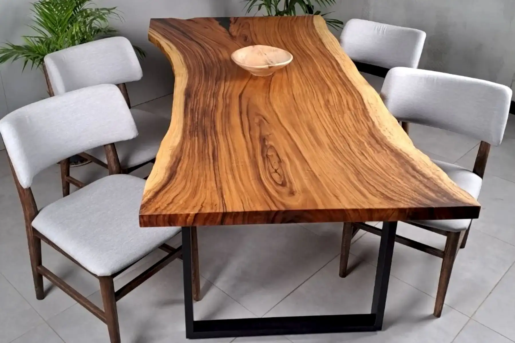 Hint Cevizi Doğal Kenarlı Yekpare Masa No1 - Görsel 4